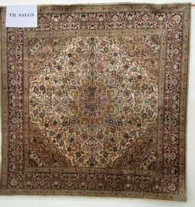 Kashmir Silke
1,80X1,80m
25 000kr